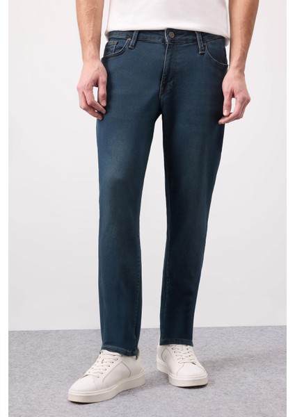 Pedro Slim Fit Esnek Yumuşak Kumaş Dar Kalıp Normal Bel Dar Paça Jean Pantolon C5682AX25SP indirimleri