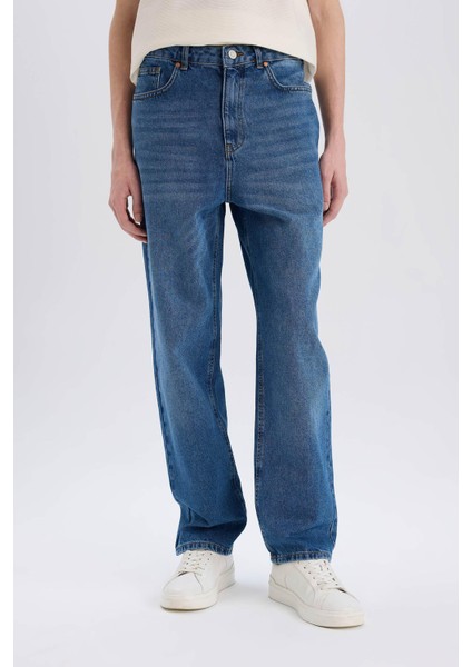 %100 Pamuk Baggy Fit Geniş Kalıp Normal Bel Geniş Paça Soluk Efektli Jean Pantolon D7318AX25SP indirimleri