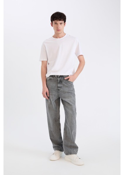 %100 Pamuk Baggy Fit Geniş Kalıp Normal Bel Geniş Paça Jean Pantolon B3925AX24AU