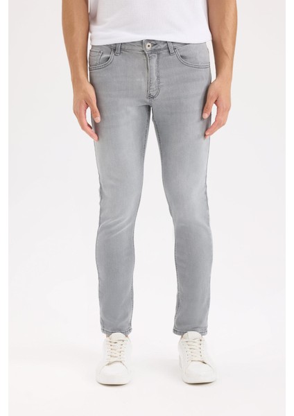 Pedro Slim Fit Dar Kalıp Normal Bel Dar Paça Cepli Jean Pantolon D0027AX24AU fırsatları