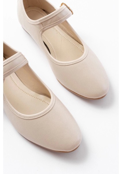 2606 Bej Baretli Günlük Bayan Ayakkabı modelleri