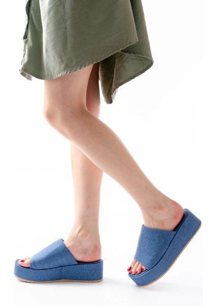 861-1011 Açık Kot Geniş Bantlı Dolgu Kadın Terlik