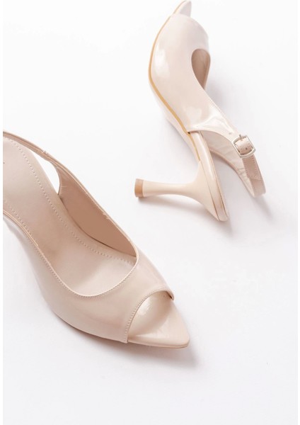 717 Bej Rugan Sivri Burunlu Topuklu Kadın Sandalet fırsatları