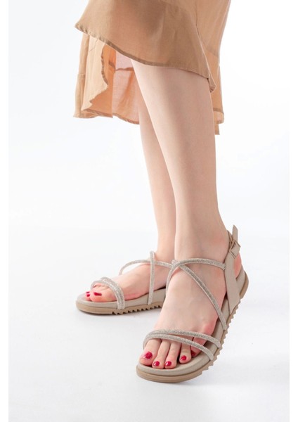 1001-1105 Bej Gümüş Taşlı Günlük Kadın Sandalet