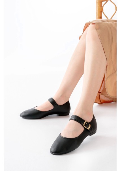 2606 Siyah Baretli Günlük Bayan Ayakkabı