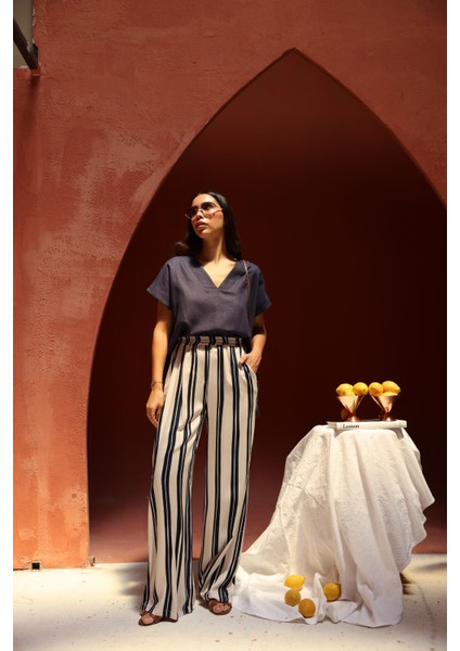 Beli Lastikli Çizgili Pantolon