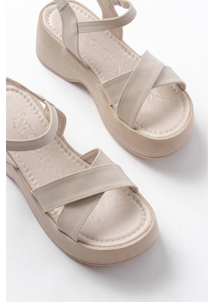 24414-1005 Bej Günlük Çapraz Dolgu Topuk Kadın Sandalet fırsatları