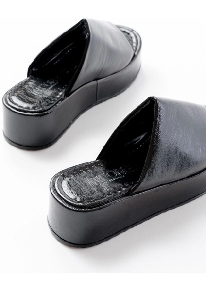 861-1011 Siyah Cam Kırığı Geniş Bantlı Dolgu Kadın Terlik indirimleri