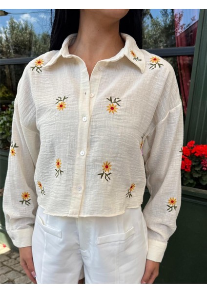 A.sarı Çiçek Nakışlı Kısa Pamuklu Gömlek