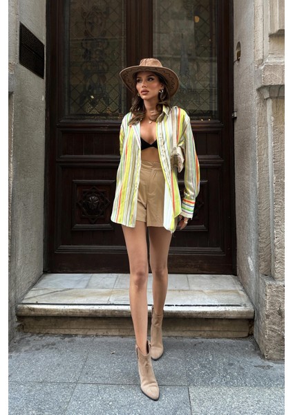 Kadın Sarı Çizgili Saten Dokuma Kısa Gömlek fırsatları