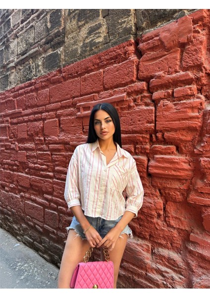 Pembe Çizgili Cepli Gömlek fırsatları