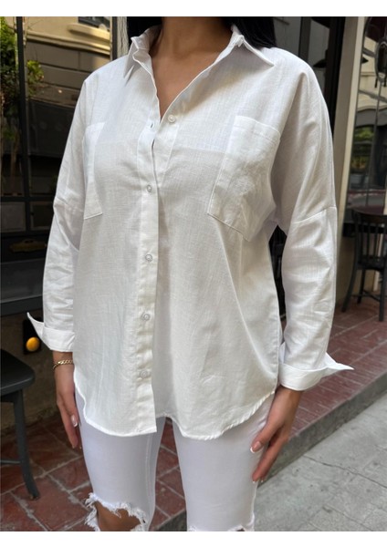 Beyaz Oversize Akrilik Pamuk Cepli Gömlek