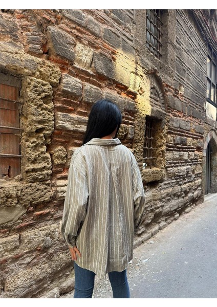 Haki Çizgili Oversize Keten Gömlek modelleri