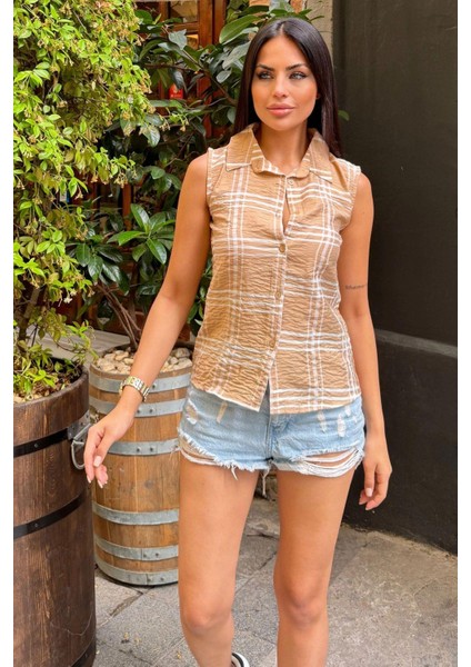 Kadın Bej Ekose Desen, Dokulu Bodrum Kumaş, Kolsuz Rahat Gömlek modelleri