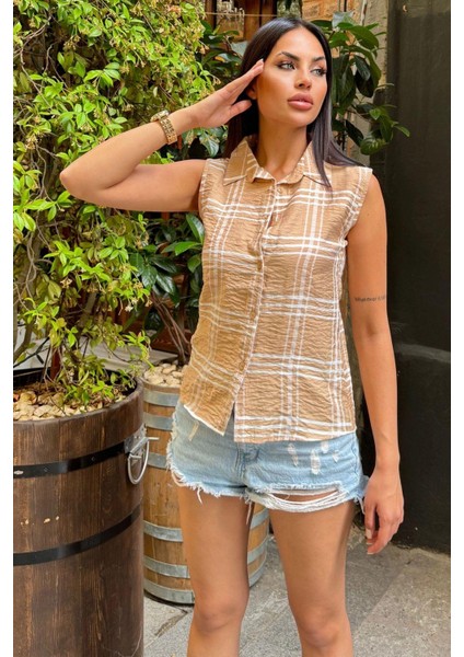 Kadın Bej Ekose Desen, Dokulu Bodrum Kumaş, Kolsuz Rahat Gömlek indirimleri