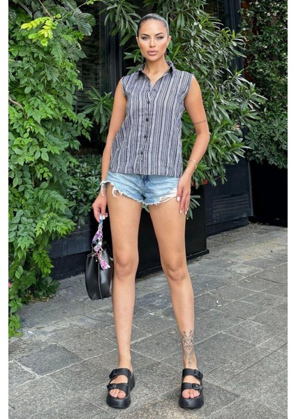 Kadın Siyah Çizgili Desen, Dokulu Bodrum Kumaş, Kolsuz Rahat Gömlek fiyatları