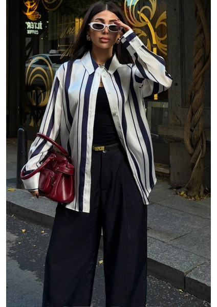 Kadın Lacivert Saten Çizgili Gömlek fırsatları