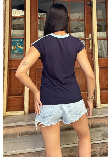 Kadın Laci Omuz ve Yaka Detaylı, Renk Bloklu Garnili Kısa Kol T-Shirt Bluz modelleri