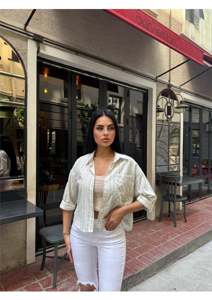 Mavi Çizgili Cepli Düğmeli Gömlek fiyatları