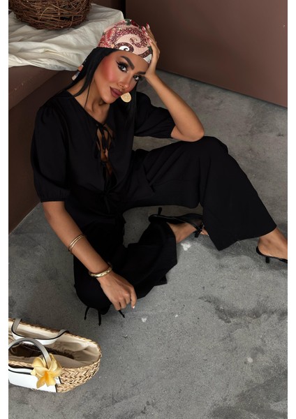 Kadın Siyah Dokuma Bisiklet Yaka Kısa Kol Takım fiyatları