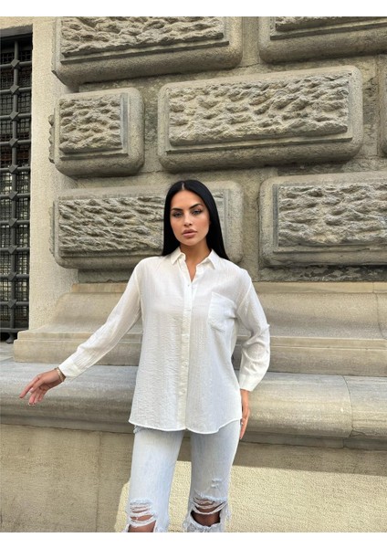 Beyaz Oversize Kırışık %100 Polyester Gömlek fırsatları