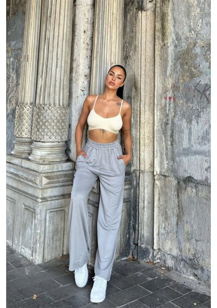 Açık Gri Beli Lastikli, Cepli, Bol Paça, Salaş Pantolon indirimleri