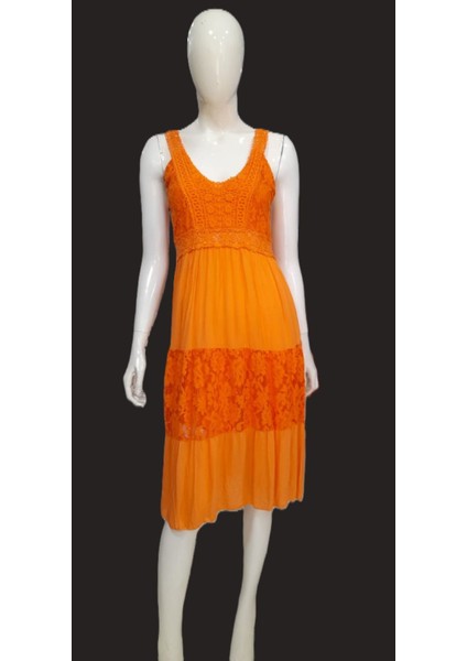 Italyan Turuncu Dantel Detaylı Askılı Kısa Elbise