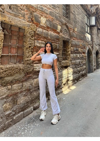 Gri Polyamid Elastan Crop Takım fırsatları