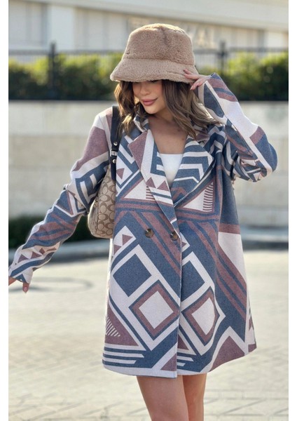 Kadın Kahve Desenli Astarlı, Kruvaze Ceket Yaka, Tek Düğme, Rahat Kalıp, Fitilli Kaşe Kumaş Kaban