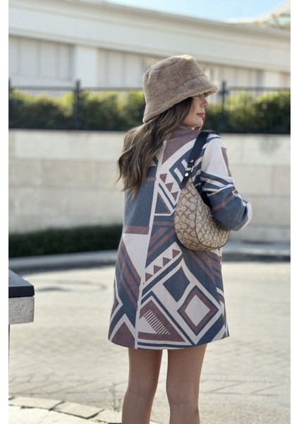 Kadın Kahve Desenli Astarlı, Kruvaze Ceket Yaka, Tek Düğme, Rahat Kalıp, Fitilli Kaşe Kumaş Kaban fiyatları