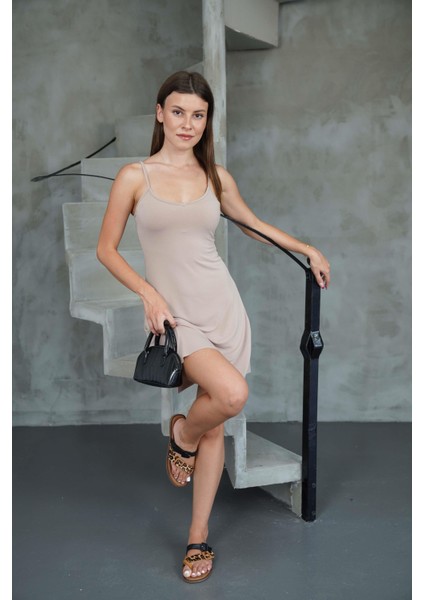 Ince Askılı Sırt Dekolteli V Yaka Kloş Elbise -Ten fiyatları