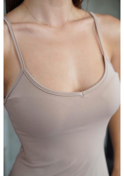 Ince Askılı Sırt Dekolteli V Yaka Kloş Elbise -Ten fırsatları