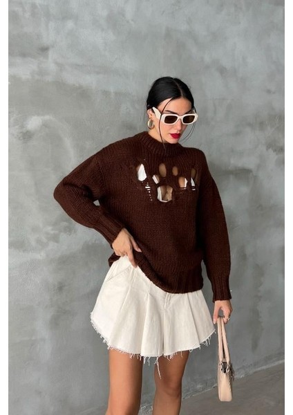 Kadın Kahverengi Oversize Triko Yarım Balıkçı Yaka Kazak fırsatları
