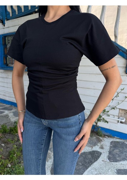 Siyah Pamuklu Yandan Büzgülü Bluz