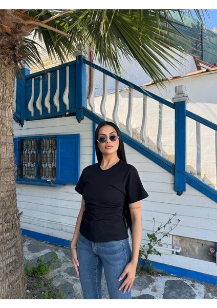 Siyah Pamuklu Yandan Büzgülü Bluz fiyatları