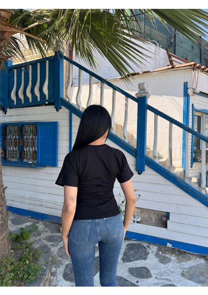 Siyah Pamuklu Yandan Büzgülü Bluz modelleri