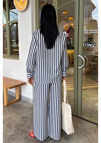 Kadın Mavi Çizgili Oversize Wual Gömlek Takım fırsatları