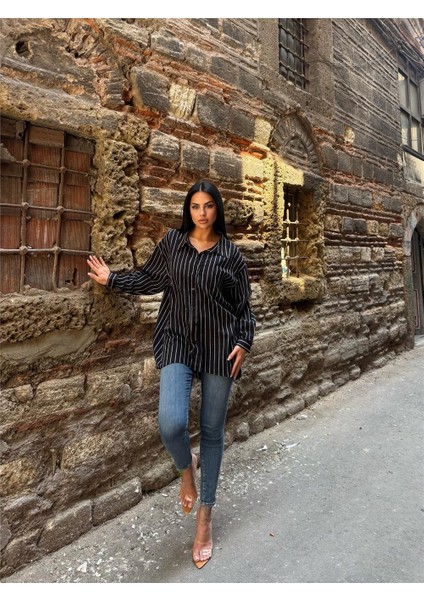 Siyah Çizgili Oversize Pamuklu Düğmeli Gömlek fiyatları