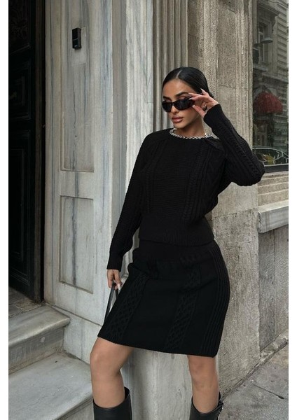 Kadın Siyah Örme Slim Fit Bisiklet Yaka Ikili Takım indirimleri