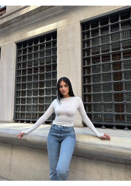 Kadın Beyaz Ip Askılı Viskon Badi Tişört indirimleri