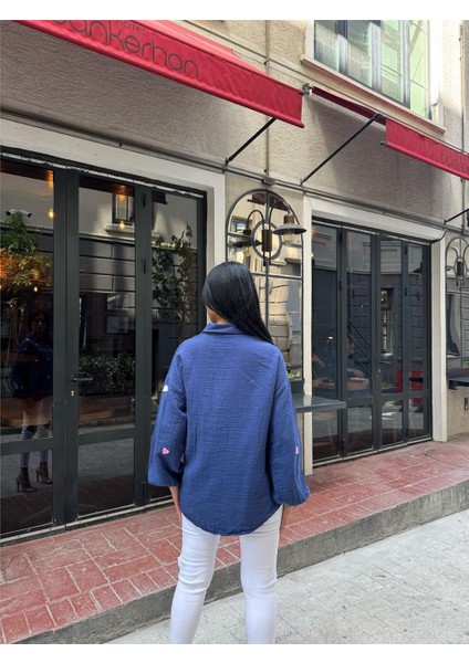 Laci Viskon Kalp Nakışlı Esnek Gömlek fiyatları