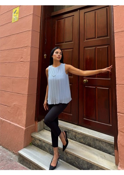 Bebe Mavi Astarlı Pileli Kolsuz Bluz modelleri