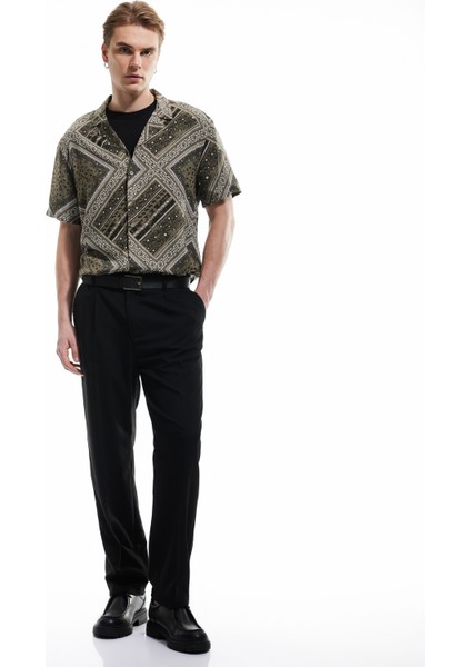 Viskon Kısa Kollu Regular Fit Devrik Yaka Etnik Desenli Gömlek fiyatları