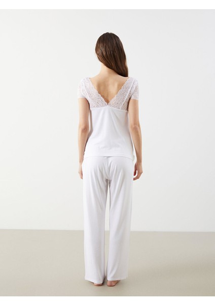 Yeni Sezon V Yaka Dantel Detayli Kadin Pijama Takimi - S5G239Z8 fırsatları