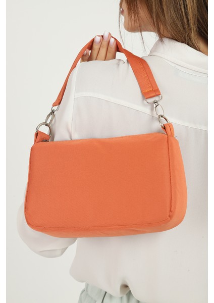 Turuncu U16 Baget El ve Omuz Çantası U:23 cm E:15 cm G:7cm