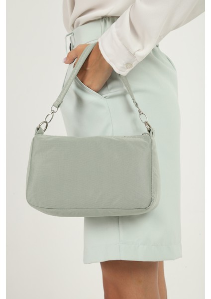 Yeşil U16 Baget El ve Omuz Çantası U:23 cm E:15 cm G:7cm