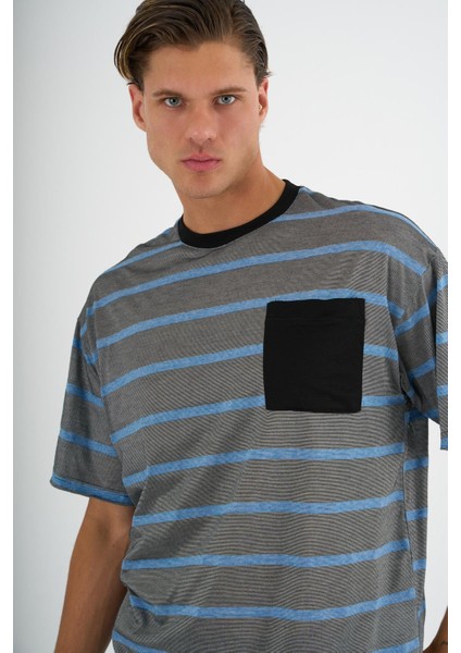 Alexandergardı Cep Detaylı Çizgili T-Shirt