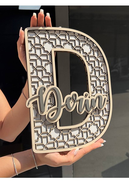 Isimli Hediyelik Harf Ahşap Bebek Çocuk Kapı Süsü - Model 2