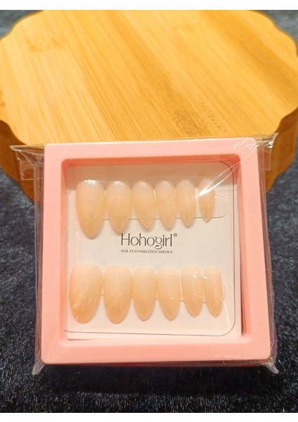 Lüks Figürlü Takma Tırnak modelleri