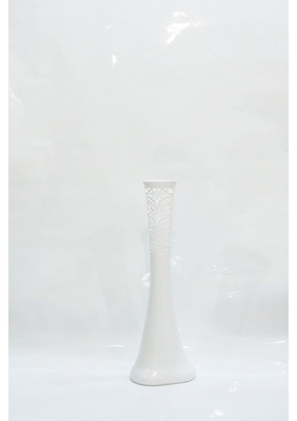 60 cm Uzun Beyaz Delikli Desenli Köşe Masa Dal Çiçek Vazosu
